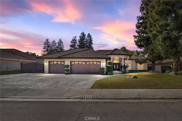 8909 Forest Oaks, Bakersfield, CA 93312