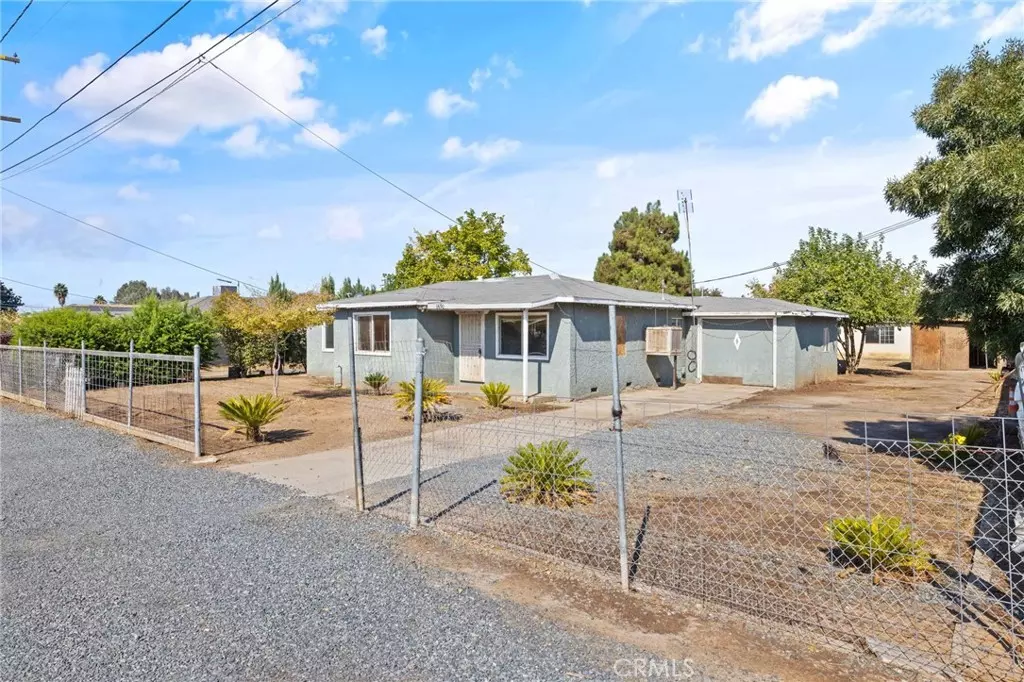 Porterville, CA 93257,1692 N Beverly