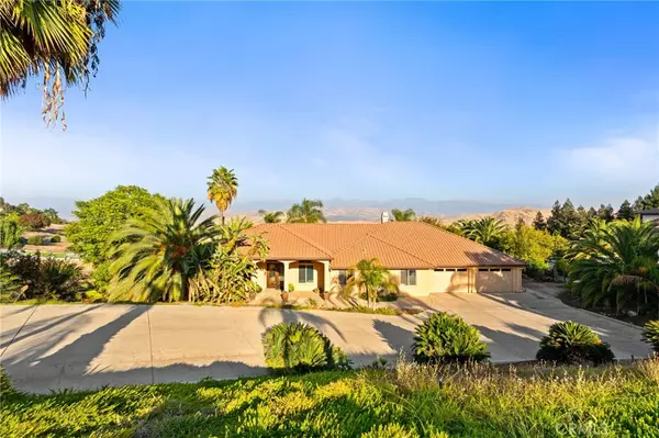 463 High Sierra, Exeter, CA 93221