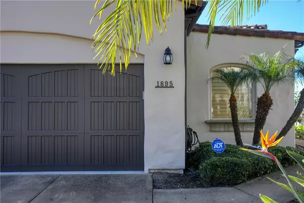 Pismo Beach, CA 93449,1895 Barcelona