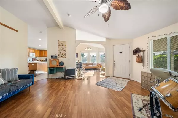 Nipomo, CA 93444,393 Uranus CT