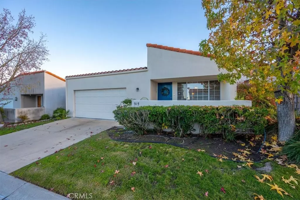 Atascadero, CA 93422,915 Patria