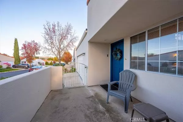 Atascadero, CA 93422,915 Patria