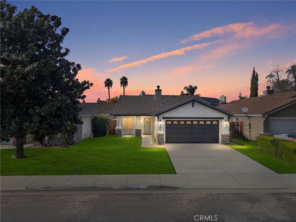 3801 Amur Maple DR, Bakersfield, CA 93311