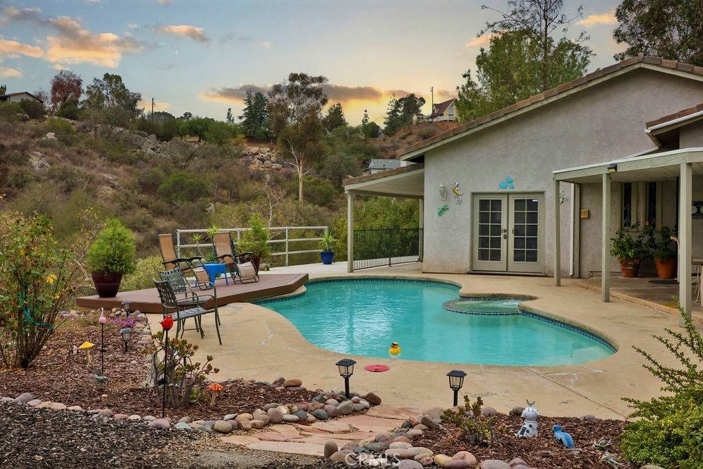1333 Ramblewood RD, Alpine, CA 91901
