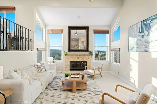 Escondido, CA 92025,4027 Alton WAY