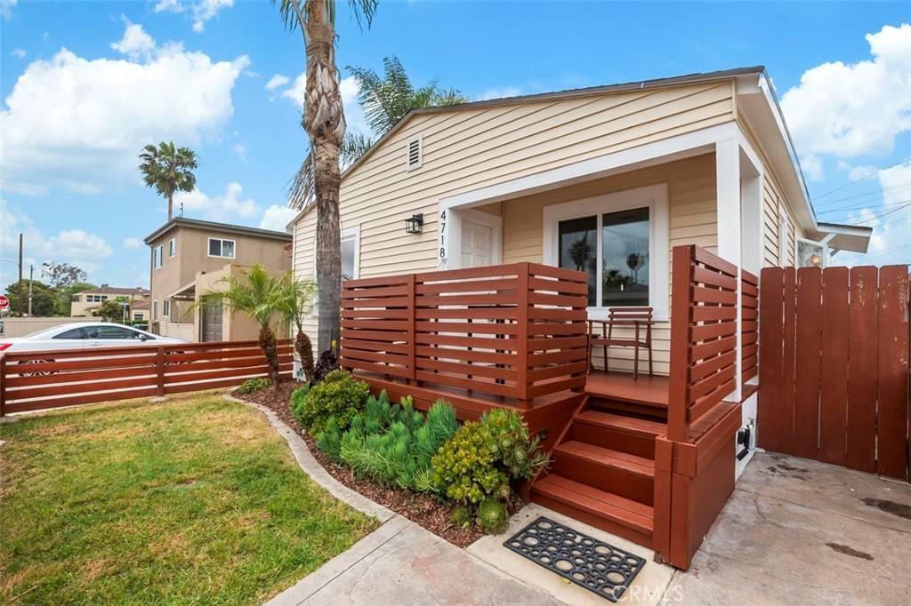 San Diego, CA 92109,4718 Dawes ST