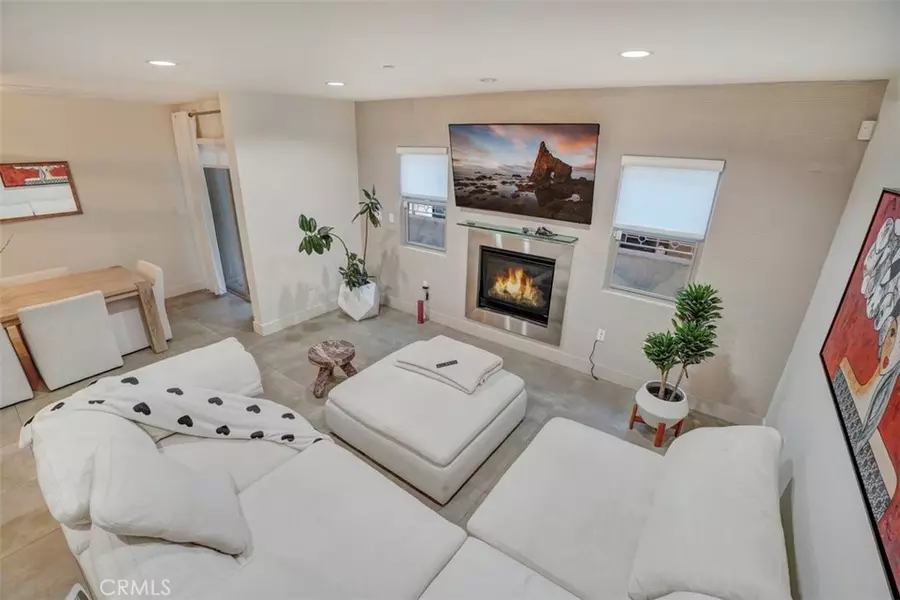 11023 Fruitland DR #104, Studio City, CA 91604