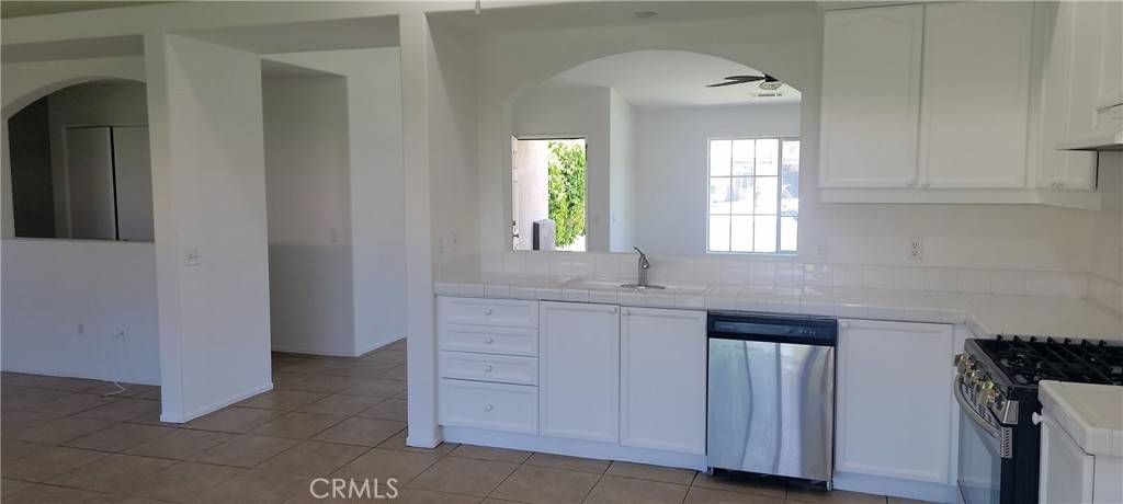 Indio, CA 92201,47630 Corta Barbato