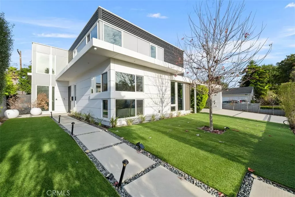 Culver City, CA 90232,4354 Keystone AVE