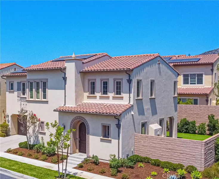 67 Tundra, Irvine, CA 92602