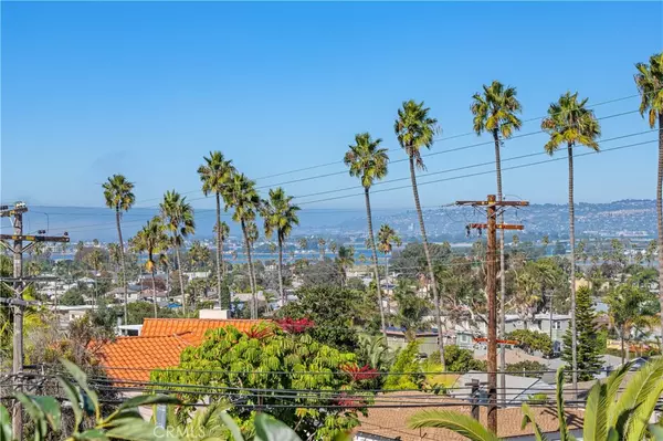 San Diego, CA 92107,4484 Long Branch AVE