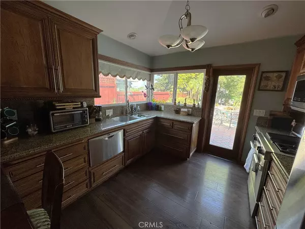 San Diego, CA 92111,6784 Rockglen