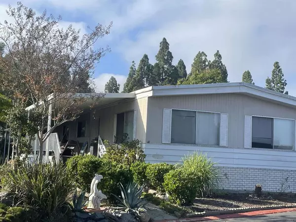 Escondido, CA 92029,1751 Citracado Pkwy W #209