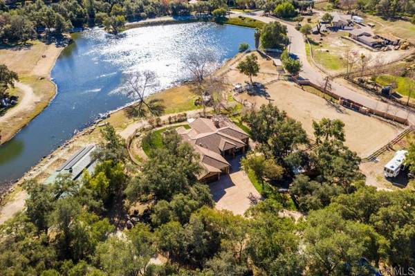 2449 Calle De Pescadores, Alpine, CA 91901