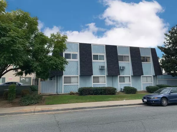 El Cajon, CA 92021,1063 Naranca