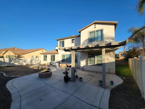 Murrieta, CA 92563,35359 Stonecrop Court