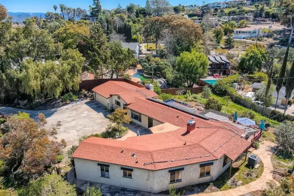 La Mesa, CA 91941,10035 Ward LN