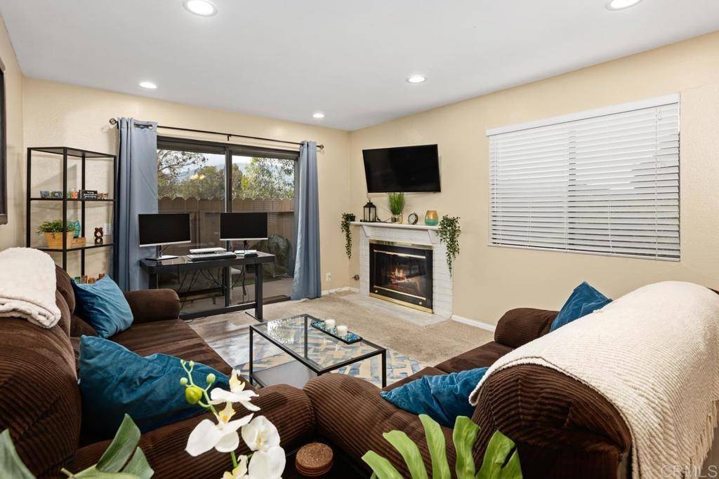 2956 Elm Tree CT, Spring Valley, CA 91978