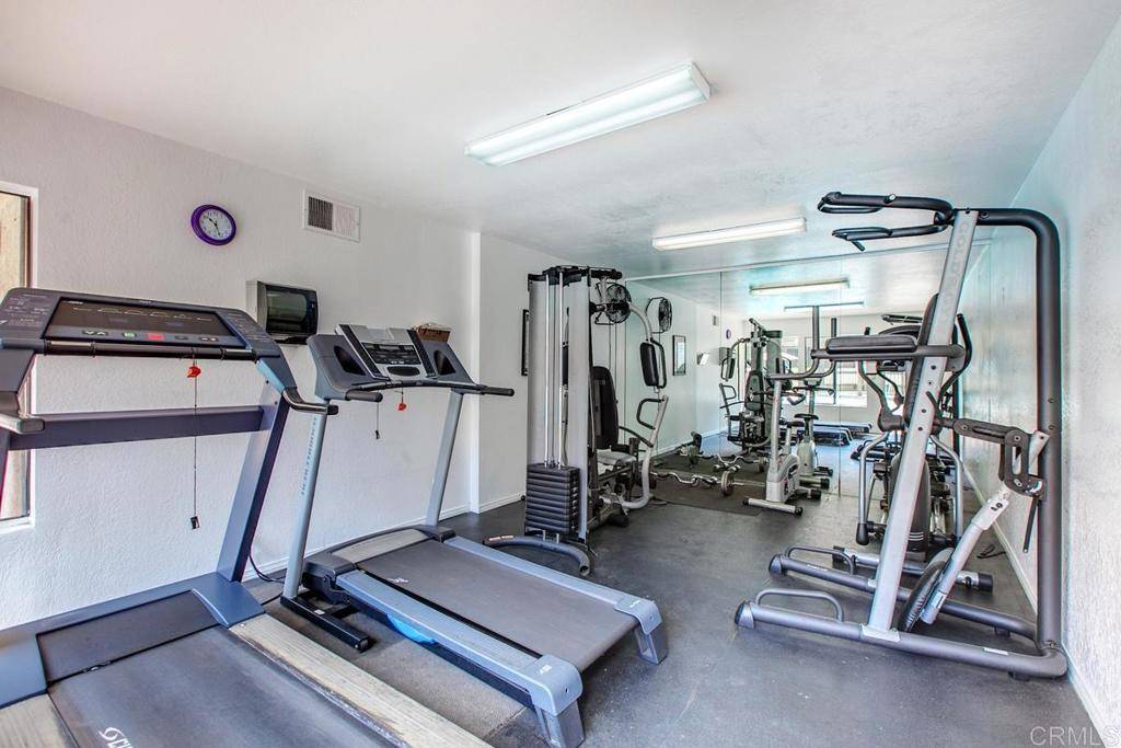 San Diego, CA 92108,6737 Friars RD #188