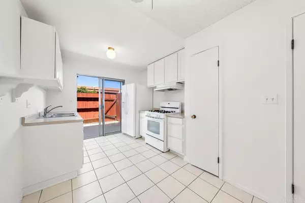 Lakeside, CA 92040,9727 Winter Gardens BLVD #101