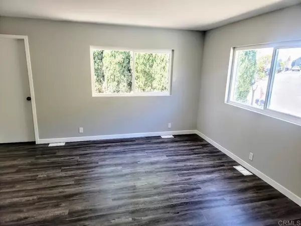 Lakeside, CA 92040,9500 Harritt Rd #186