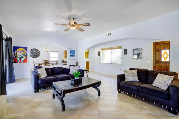 Desert Hot Springs, CA 92240,9300 Warwick DR