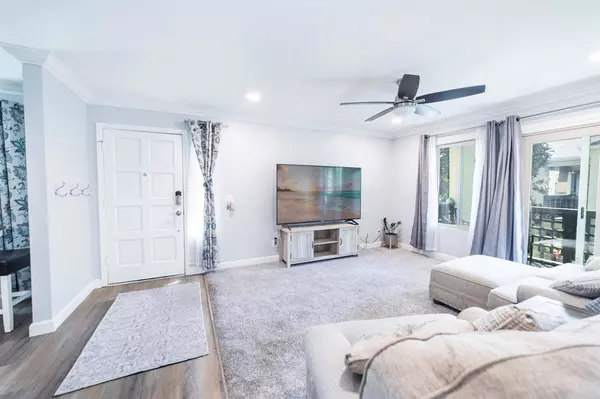 Santee, CA 92071,8621 Arminda CIR #32