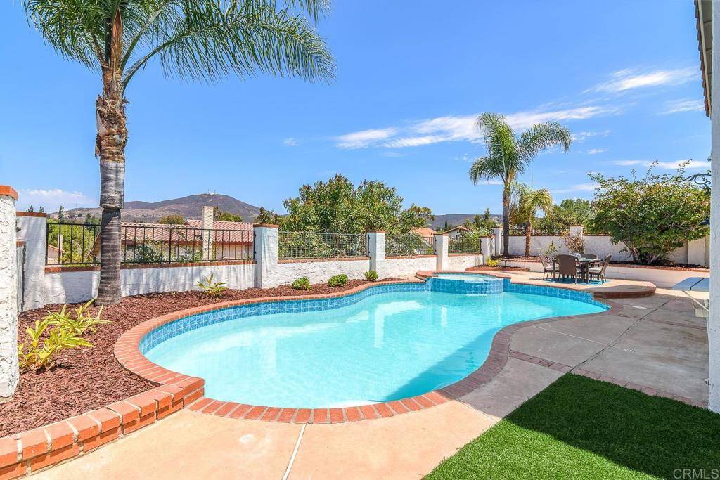 San Diego, CA 92129,9086 Rowlett Ave