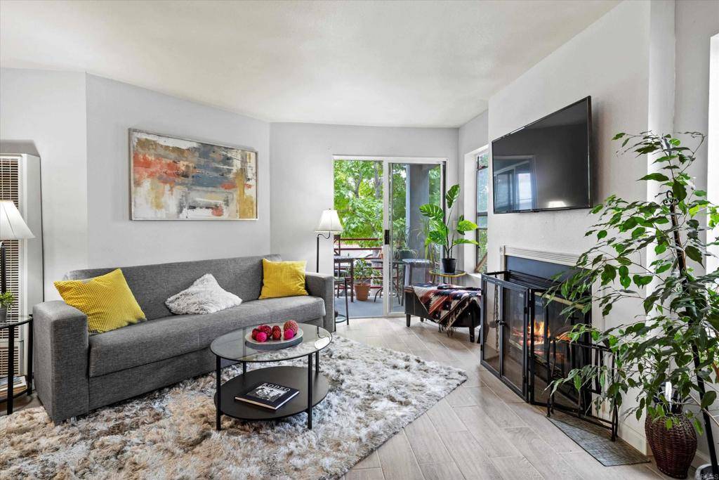 737 West University AVE, San Diego, CA 92103