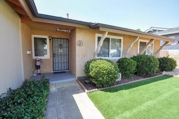 El Cajon, CA 92021,1624 Parklawn DR