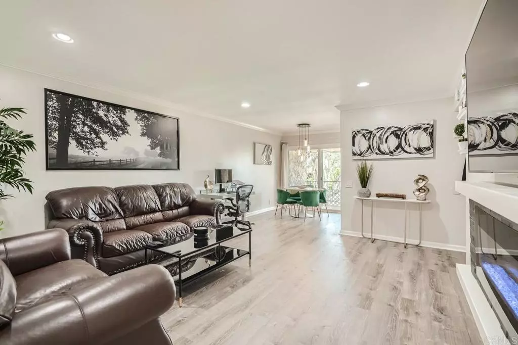 San Diego, CA 92119,6878 Navajo RD #38