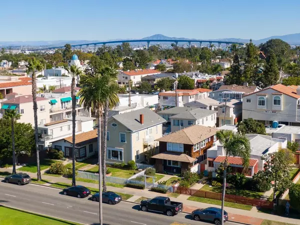 Coronado, CA 92118,751 753 Orange