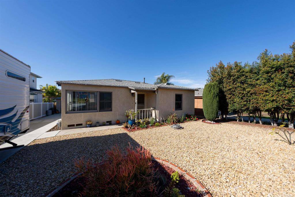2512 Erie ST, San Diego, CA 92110