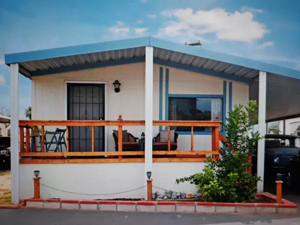 351 E Bradley AVE #SPC 74, El Cajon, CA 92021