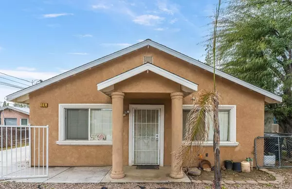 128 N Victoria AVE, San Jacinto, CA 92583