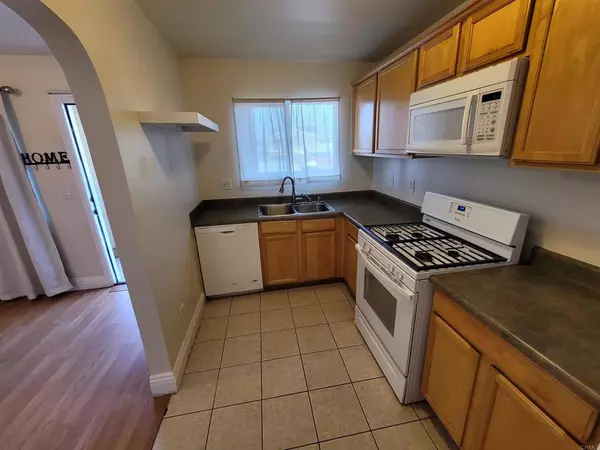 National City, CA 91950,304 J AVE #33