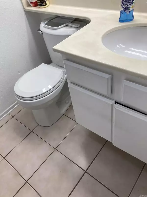 San Diego, CA 92173,2033 Dairy Mart Rd #18