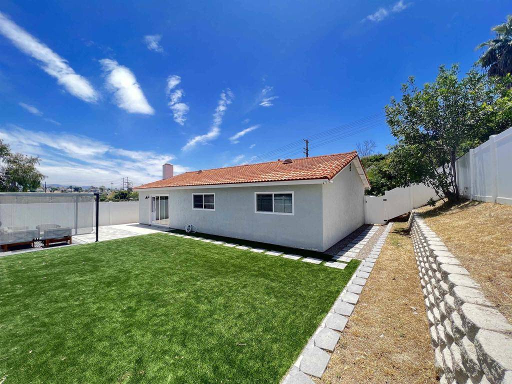 6788 Benson Ave, San Diego, CA 92114