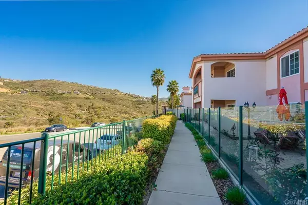 Spring Valley, CA 91977,2707 Lake Pointe Drive #103