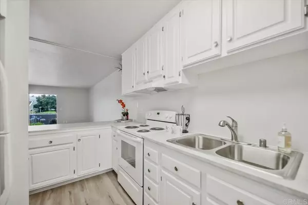 Chula Vista, CA 91910,160 E ST #C-6