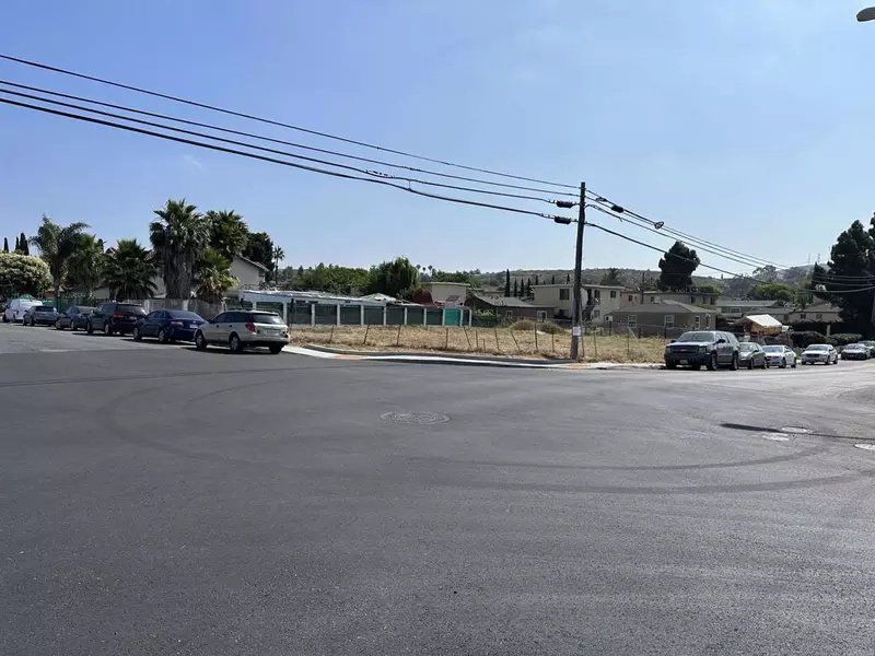 Averil Road, San Diego, CA 92173