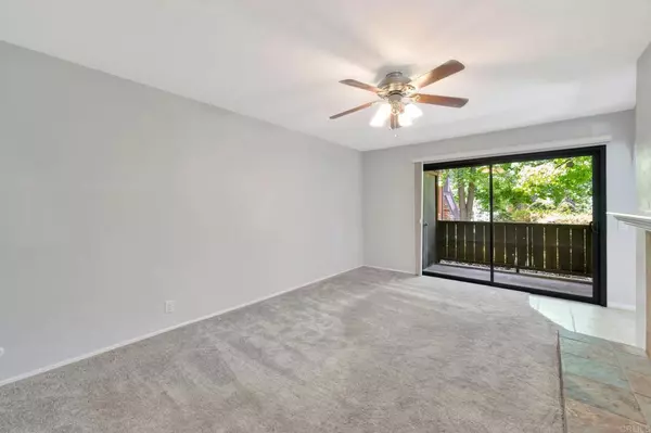 Alpine, CA 91901,2157 Arnold WAY #314