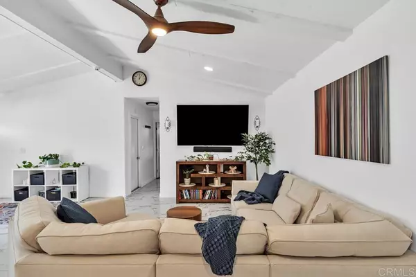 Escondido, CA 92027,217 Walnut