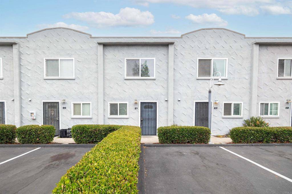 851 S Mollison #21, El Cajon, CA 92020