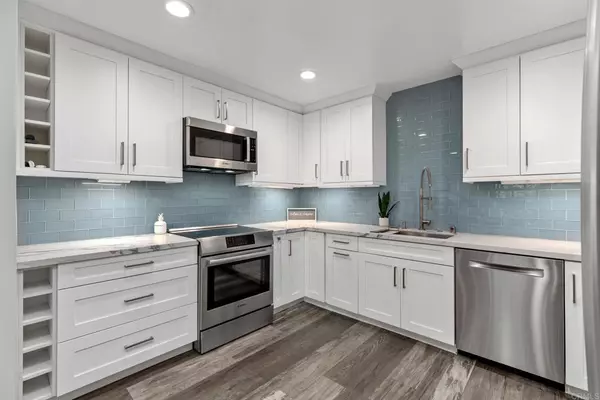 San Diego, CA 92107,4444 W Point Loma Blvd #123