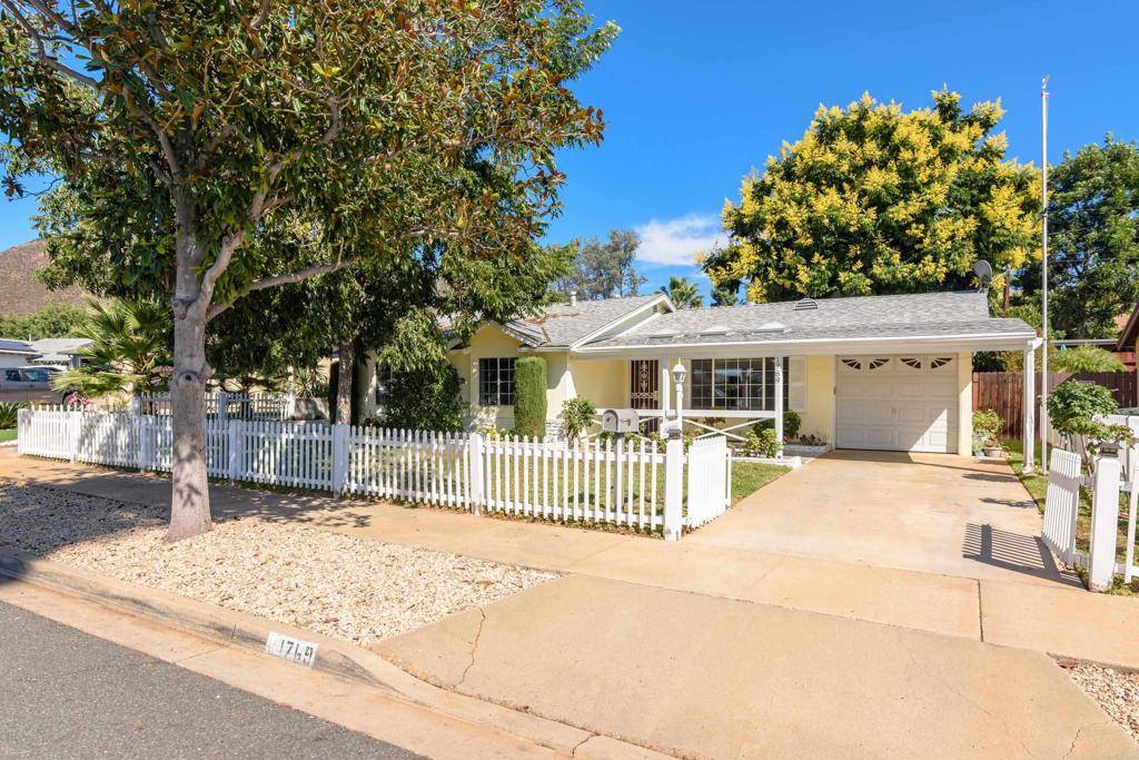 1769 Woodburn St, El Cajon, CA 92019