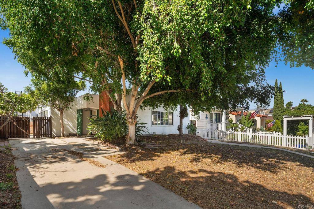 464 H AVE, Coronado, CA 92118