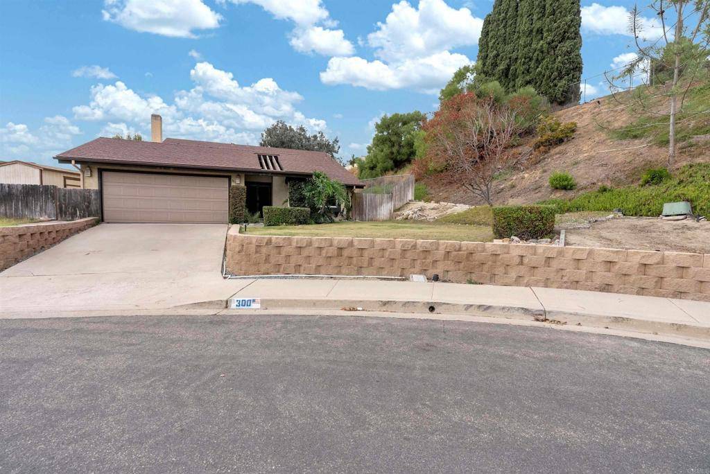 300 Corte Nacion, Chula Vista, CA 91910