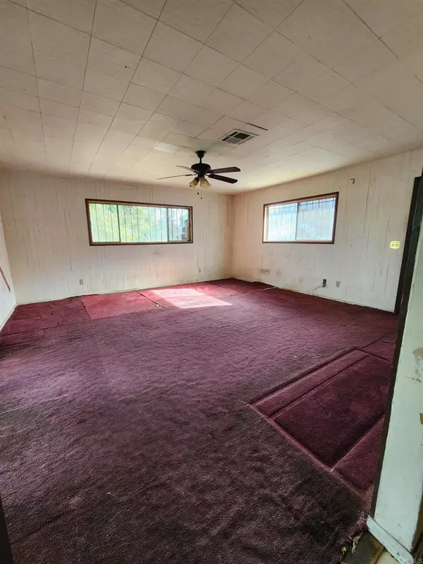 Lemon Grove, CA 91945,7414 Canton DR